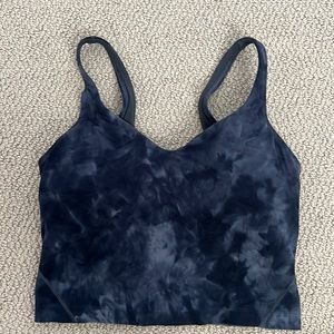 Lululemon workout crop top